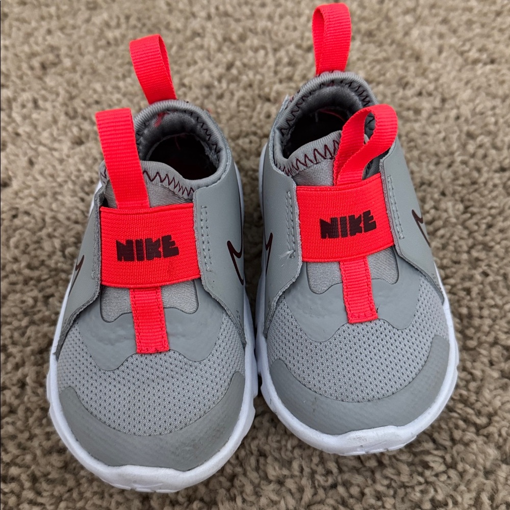 Nike Toddler Sneakers Gray & Red, Size 5C, Gently Used. - Picture 2 of 8